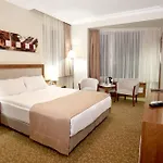 Otel Pietra